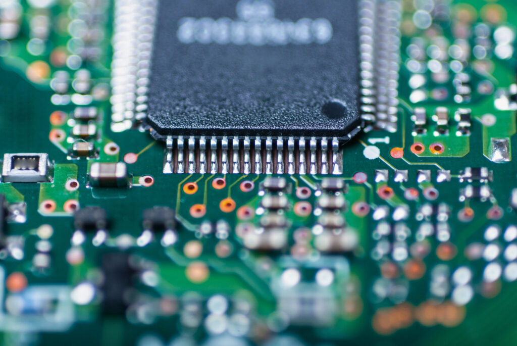  Design Considerations in pcb layout