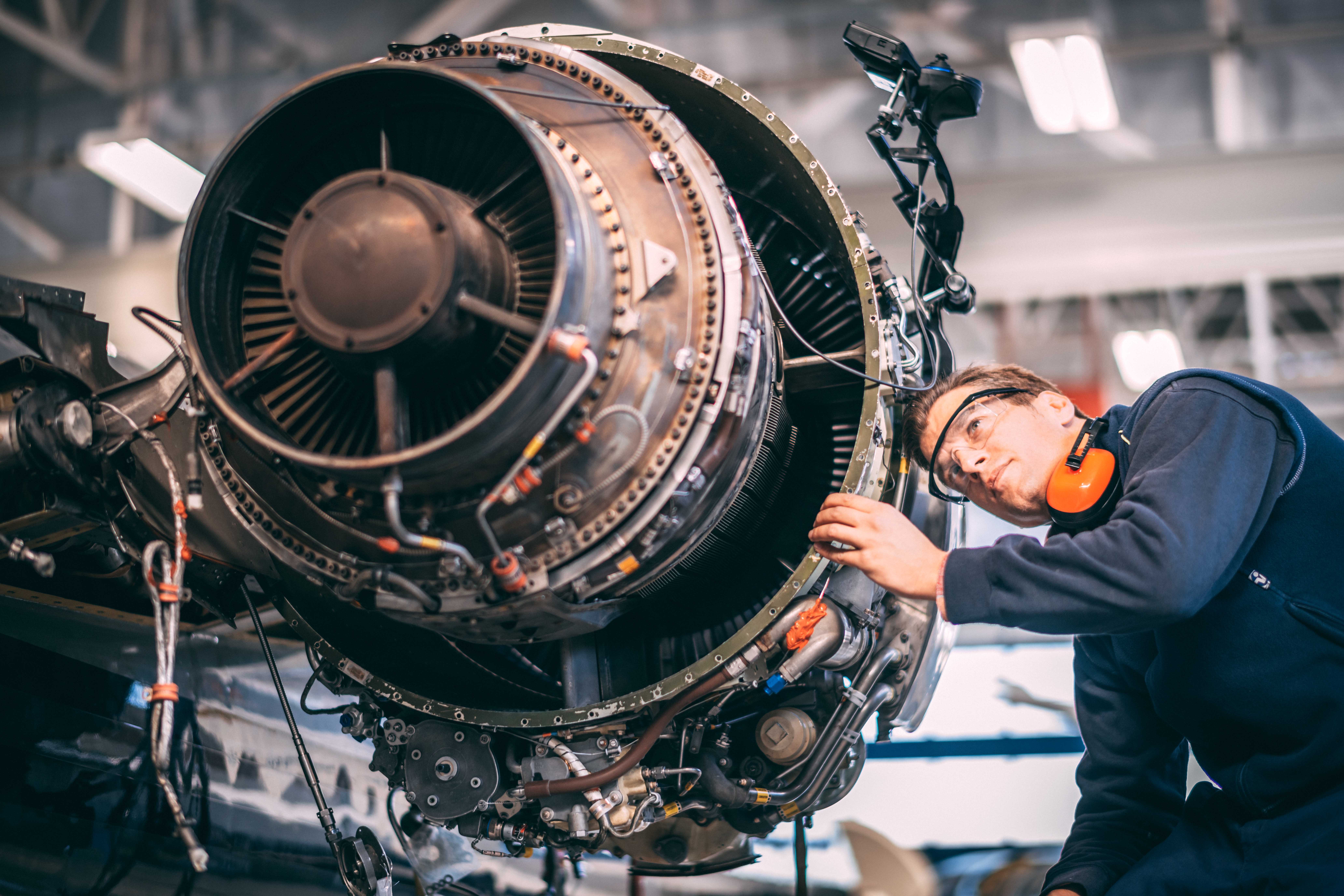 How Predictive Maintenance Works in Aviation