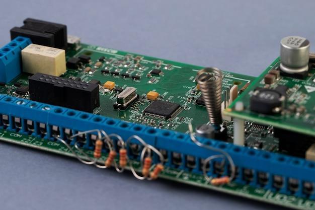 How Single-Sided PCBs Work