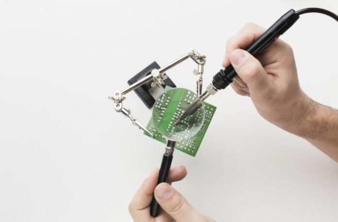 PCB Trace Resistance: Why It Matters in High-Speed Circuits