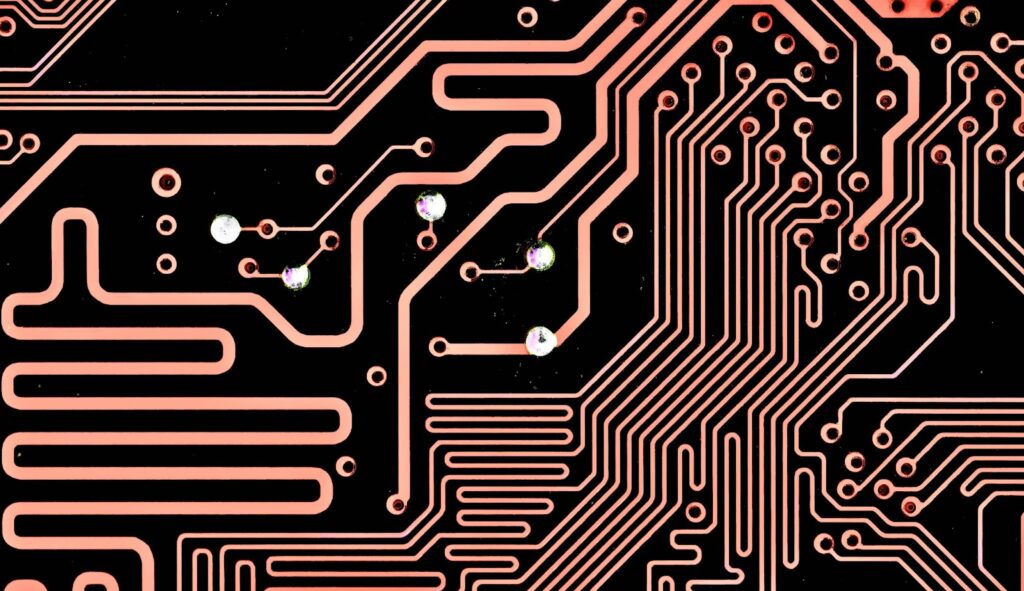 PCB Trace Length and Signal Delay: Ensuring Timely Signal Transmission